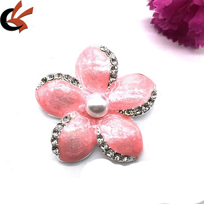 Wholesale cheap bulk fashion colored enamel flower shaped brooch made in China