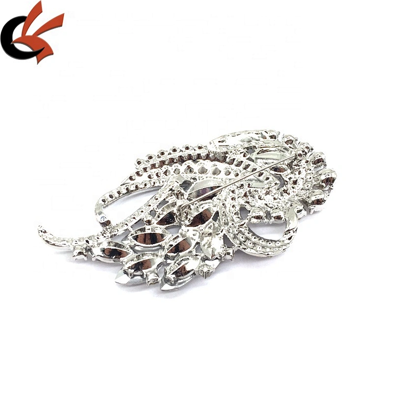 Handmade silver nickel women fashion latest new granny chic crystal metal brooch pin