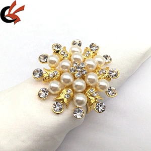 Gold alloy metal charm jewelry accessories rhinestone cheap wholesale pearl napkin ring