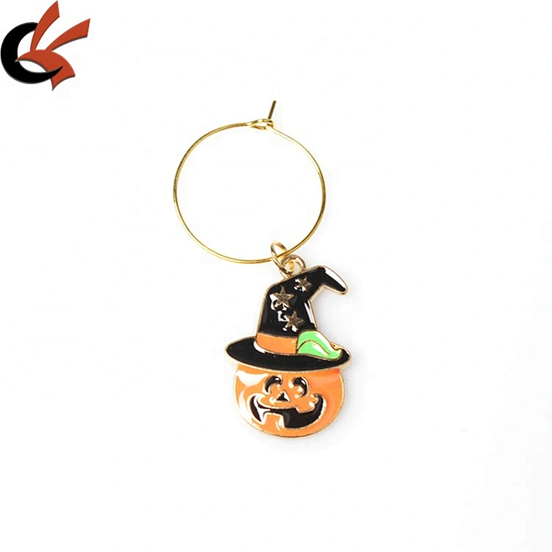 Hot Selling in Amazon 2020 Custom Hallowmas and Christmas Gift Glass Markers Wine Accessories Wine Charms