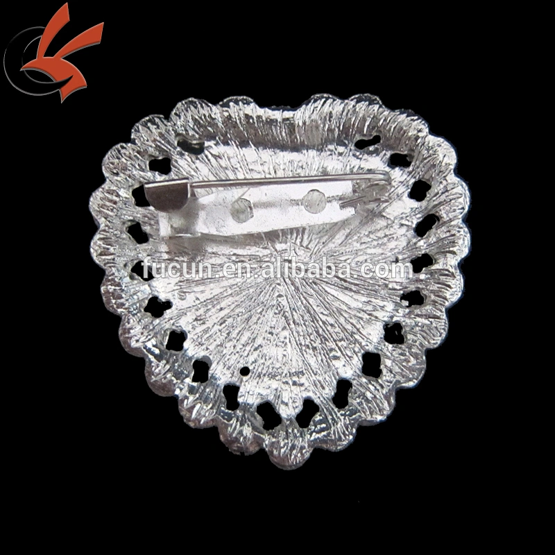 Pretty Bridal Clear Rhinestone Crystals Heart Brooch Pin