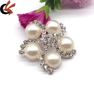 Cheap price handmade crystal beaded brooch bridal wedding bouquet broach for invitation card