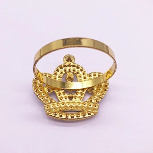 Latest style Crown shaped metal napkin ring with crystal for napkin decoration