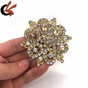 Unique high quality flower shape gold base clear crystal napkin holders