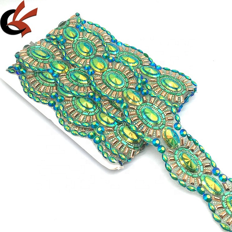 Making Indian Clothing Hot Selling Shiny Green Pattern Crystal Resin AB Hot Fix Chain Trims Banding