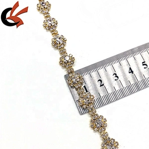 Beautiful gold base clear crystal glass rhinestone trims fro wedding decoration