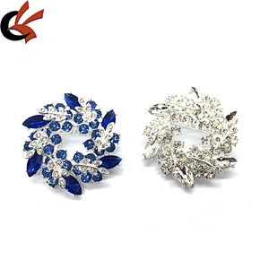 Factory Handmade Cheap Broach Pin Fashion Pin Badge Garland Stained Glass Crystal Brooch