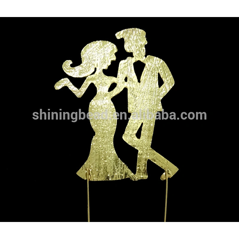 2019 chinese best selling products clear rhinestone gold plating wedding cake toppers for bride and groom