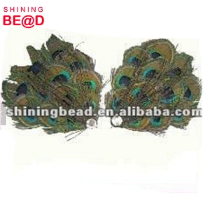 Colorful curly feather pads