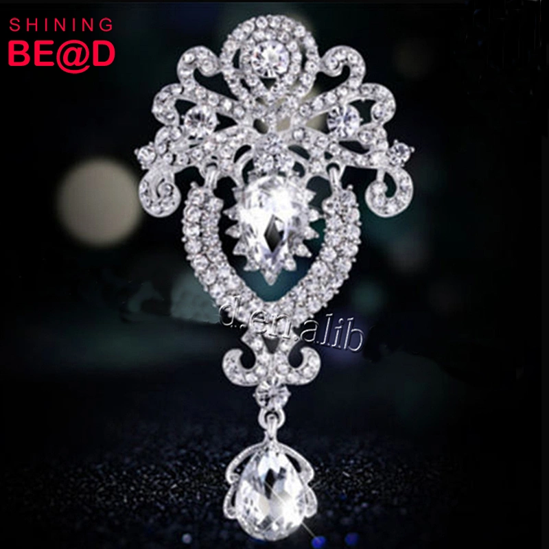 Charm ,Fashion,beautiful and attractive Rhinestone Garment Brooch Pin