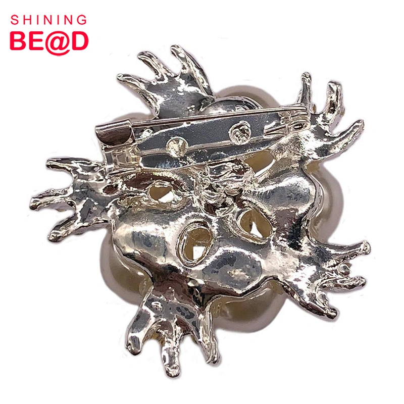 2020 Fashionable Flower Shaped Pearl Rhinestone Brooch Pins,Channel Brooch Rhinestone,CC Brooch Crystal Rhinestone