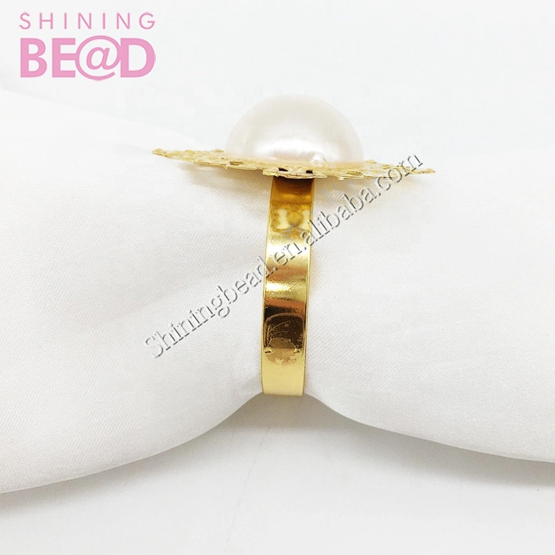 Wedding Elegant Acrylic/Pearl Napkin Ring Crystal Bling Rhinestone Napkin Holder Ring for table decoration
