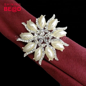 wedding flower rhinestone brooch napkin rings