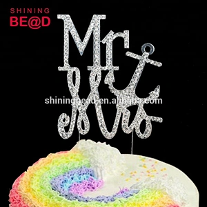 Wedding souvenirs clear Mr and Mrs rhinestone cake topper photo