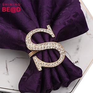 Wholesale High Quality Gold Plated Letter Crystal Rhinestone Napkin Ring For Table Decoration,Napkin Rings With Pearls