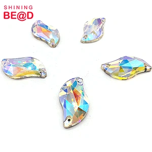 Wholesale Flat Bottom S Shape 21 * 28mm Glass Rhinestone Sewing Wedding Dress