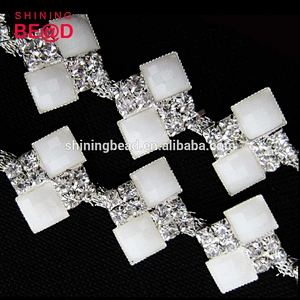 high quality fancy cup chain crystal resin rhinestone trimming