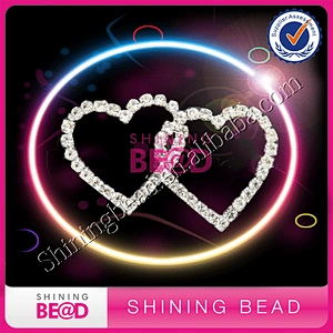 Jewelry Crown Shape Rhinestone And Pearl Closure Clasp Buckles For Wedding Invitation Silk Box