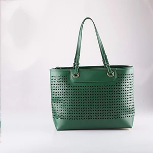3471 2018 Guangzhou manufacturer Logo customized ladies PU leather handbags with fashionable laser cut pattern