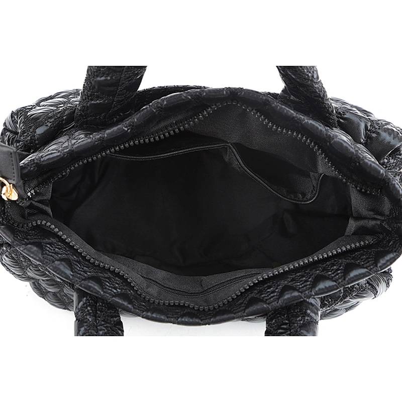#10374 Wholesale high quality Myanmar free tariff made soft woman fashion quilted satin bag for 2020SS