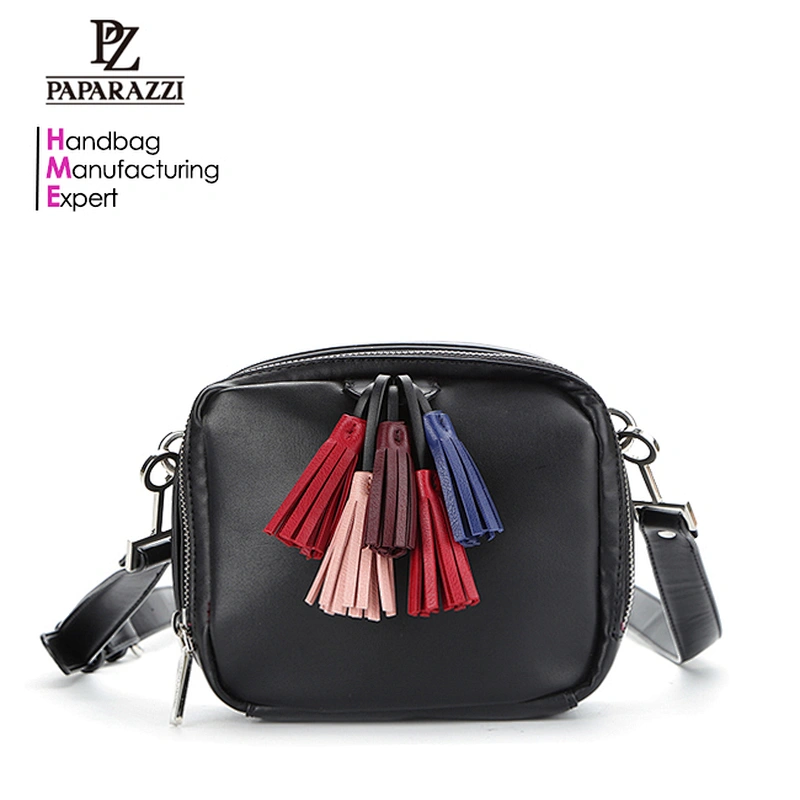 8091-Smooth faux leather tassel shoulder bags 2018