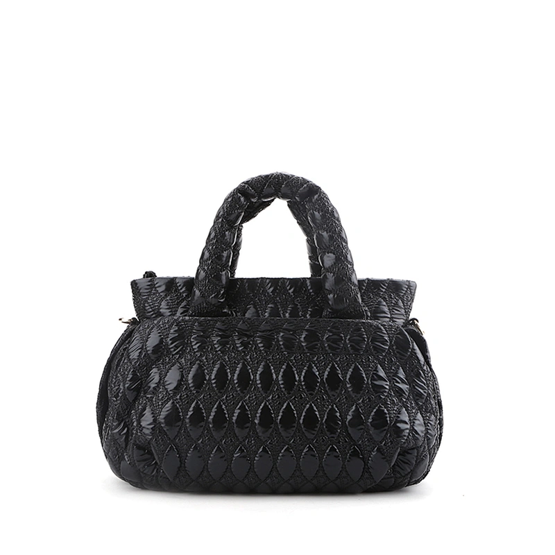 #10374 Wholesale high quality Myanmar free tariff made soft woman fashion quilted satin bag for 2020SS
