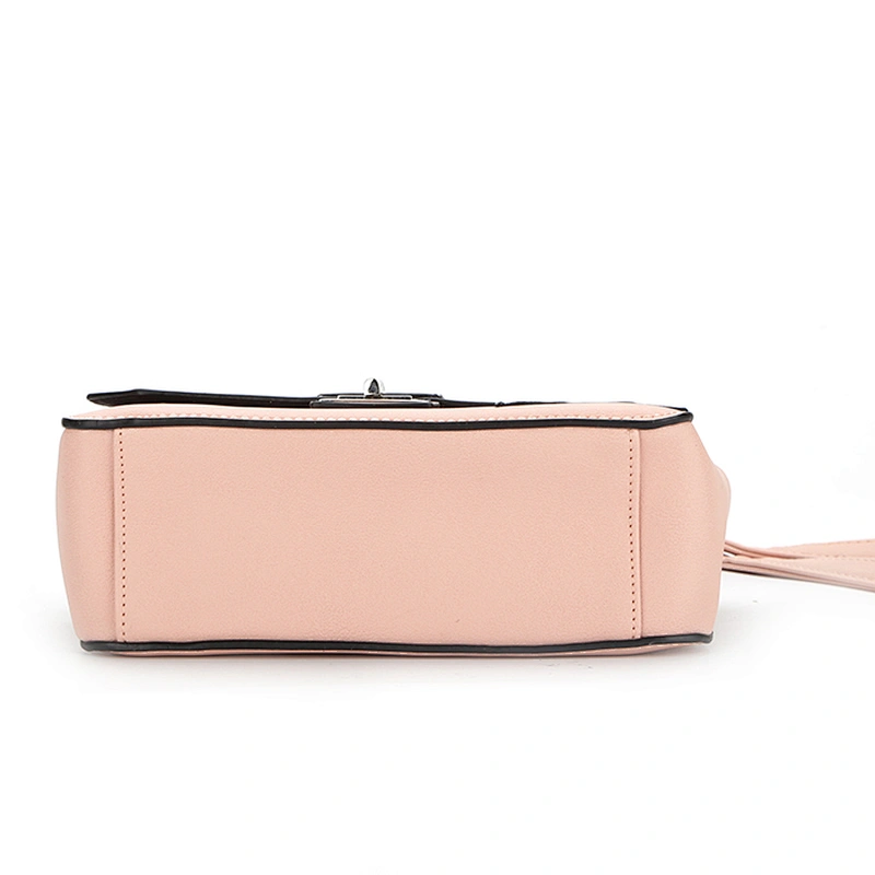 9055-New fashion embroidery and patch metal chain shoulder bags