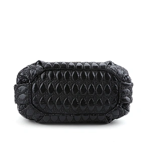 #10374 Wholesale high quality Myanmar free tariff made soft woman fashion quilted satin bag for 2020SS