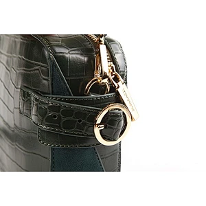 5866- Croco Leather Lady beauty bags wholesale