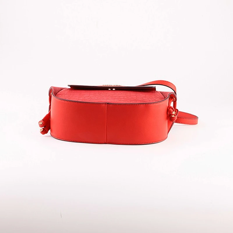 5098- Hot sale ladies crocodile skin waterproof cross body saddle bag