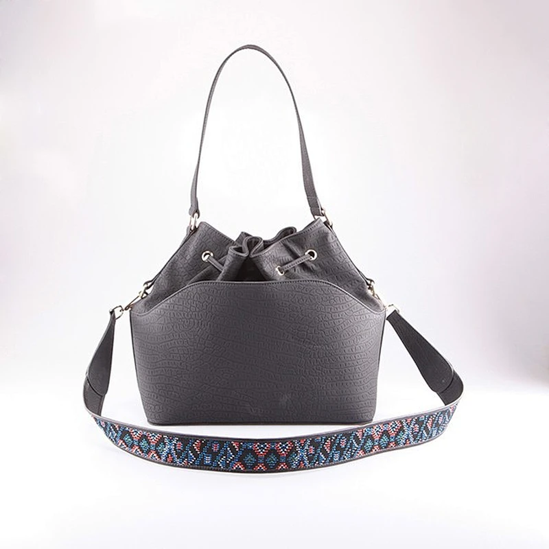 4961-High quality hot selling ladies fashion designer new material drawstring bags guangzhou factory 2018