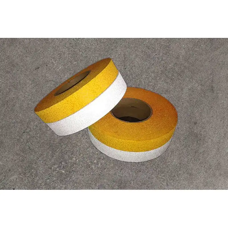 Marking tape for temporary diversion of road maintenance in Germany and Japan