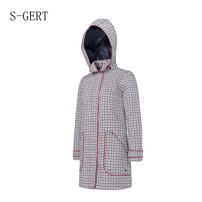 2019  Factory Price OEM/ODM Thin Rubberized Outdoor Clothing Waterproof Jacket For Man