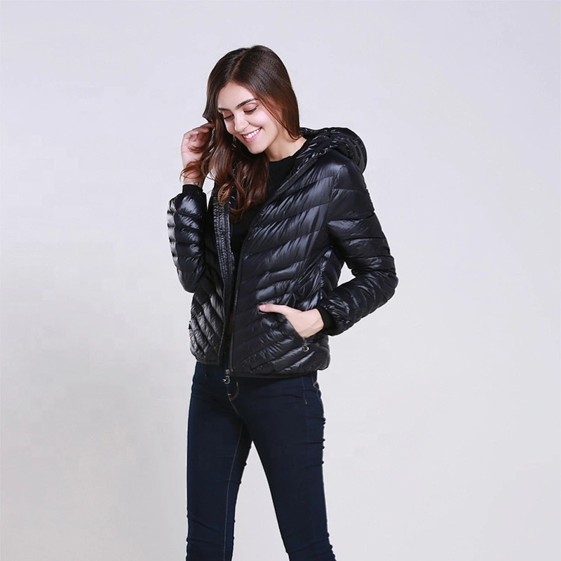 Fashional Slim Fit Hooded Coat Warm Short Light Duck Down Jacket For Female