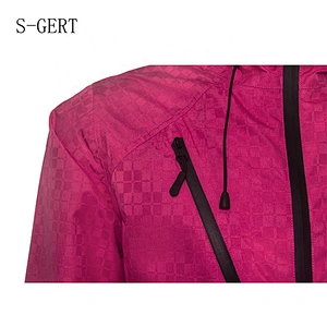 Foshan Light Custom Logo Waterproof Outdoor Ladies Windproof Jacket With Hood
