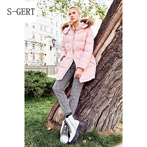 China Clothing Manufacturer OEM Customized Logo Winter Long Ladies Women Down Jacket