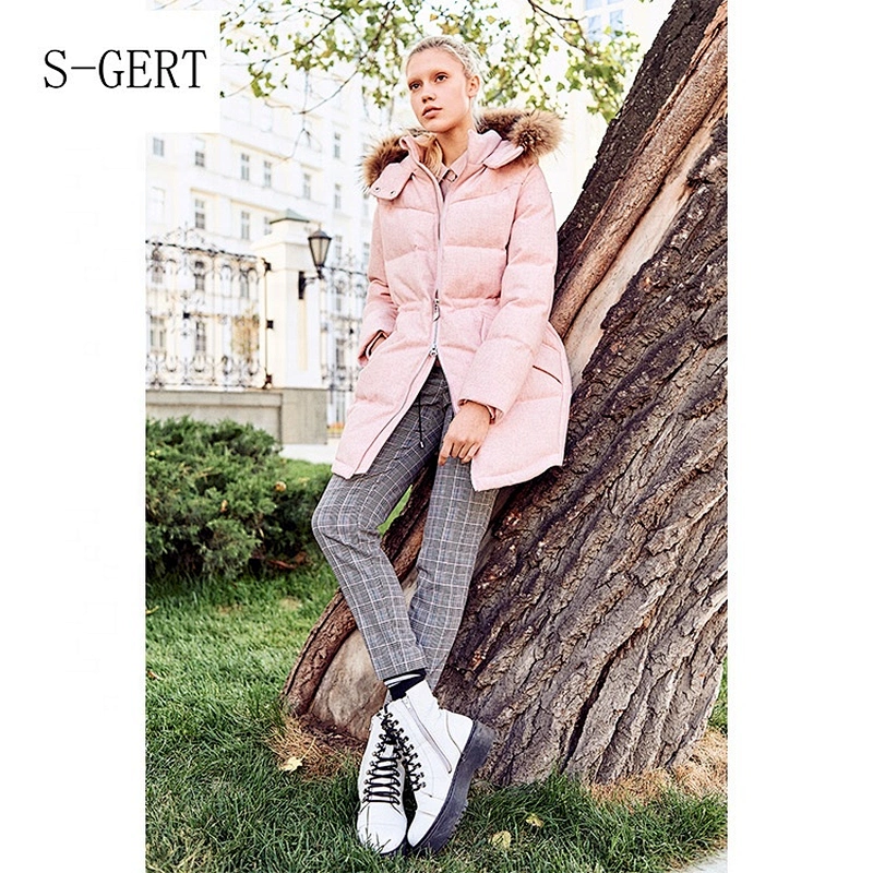 China Clothing Manufacturer OEM Customized Logo Winter Long Ladies Women Down Jacket