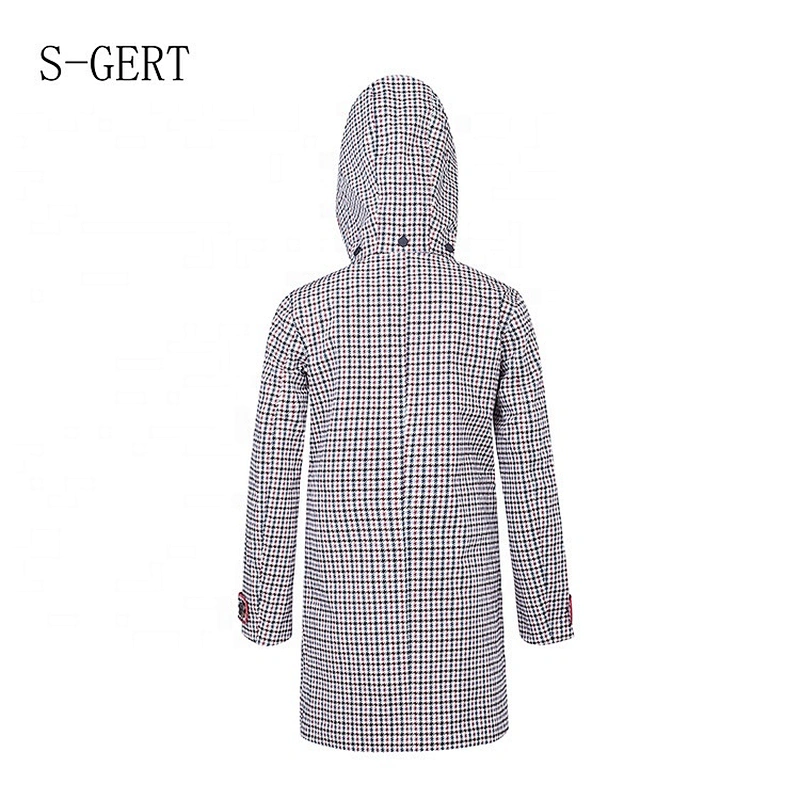 2019  Factory Price OEM/ODM Thin Rubberized Outdoor Clothing Waterproof Jacket For Man