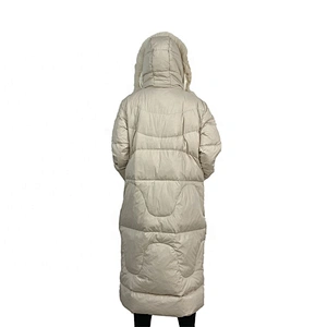 Oem Odm Ruiniu Casacas Parkas Para Mujer Custom Down Jacket Winter Women Puffy Jacket With Hood