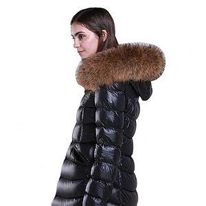OEM ODM Winter Warmer Duck Down Coat Womens Down Filled Jackets With Fur Hood