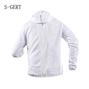 Mountain Climbing Spring Autumn Outdoor Jacket Custom Polyester Windproof Men Hiking Jacket