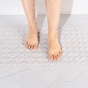 Rubber bath mat