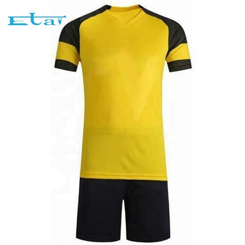 Wholesale Full Set Soccer Uniform Customized Cheap Soccer Jersey Set
