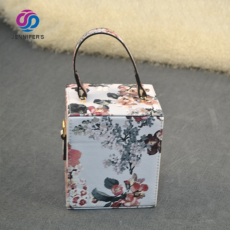 Custom Portable Jewelry Organizer jewelry packaging Storage Box gift Folding Makeup Organizer Cosmetic Boxes With chain