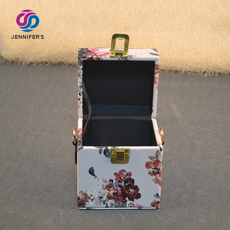 Custom Portable Jewelry Organizer jewelry packaging Storage Box gift Folding Makeup Organizer Cosmetic Boxes With chain