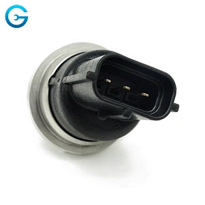 New Instock Fuel Rail Pressure Sensor MR560127 E1T18871