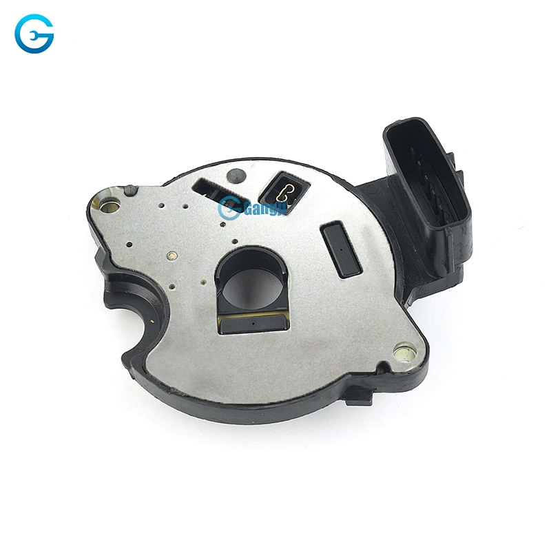 High Quality For Mitsubishi Ignition Module J841 M67580 Automobiles Car parts