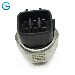 Wholesale High Quality Fuel Pressure Sensor 89458-60010 499000-6081 For TOYOTAs D-4D Prados Hiluxs
