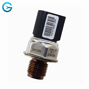 Engine Oil Switch Pressure Sensor for Chevrolet Kias Opels 55PP30-01 9307Z528A