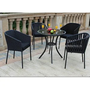 Weatherproof Garden Patio Table Set , Wicker Table And Chairs Modern Design
